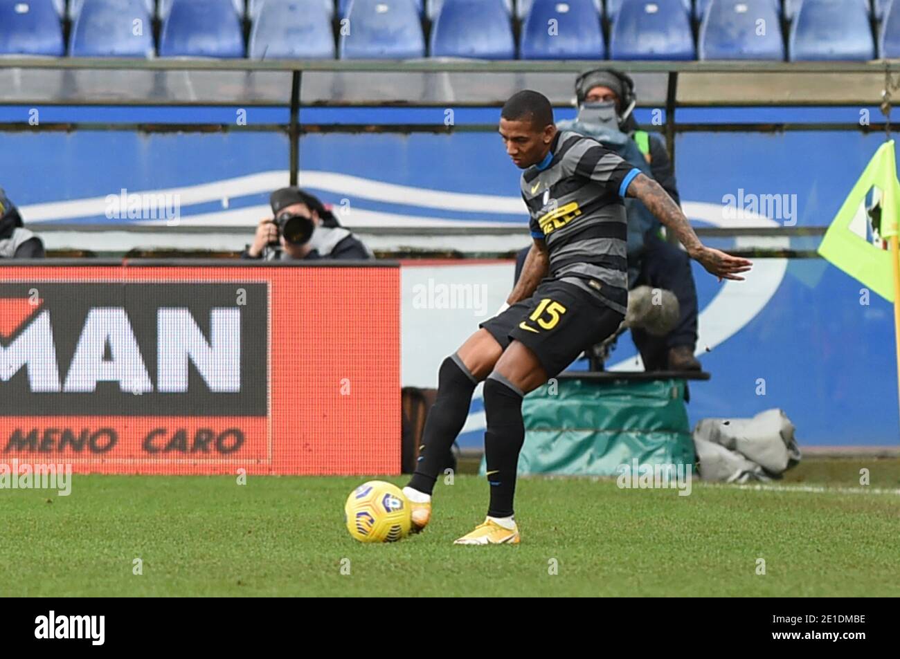 Genova, Italie. 6 janvier 2021. Genova, Italie, Luigi Ferraris Stadium, 06 janvier 2021, ASHLEY YOUNG (Inter) pendant UC Sampdoria vs FC Internazionale - Italian football série A Match Credit: Danilo Vigo/LPS/ZUMA Wire/Alay Live News Banque D'Images