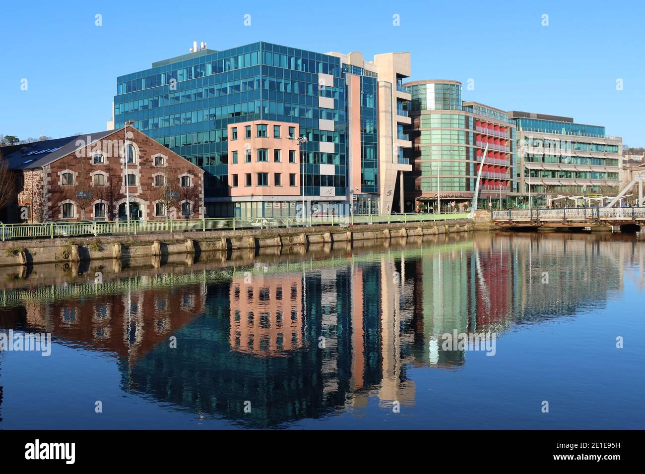 Entreprises à Lapps Quay, Cork City. Irlande. Banque D'Images