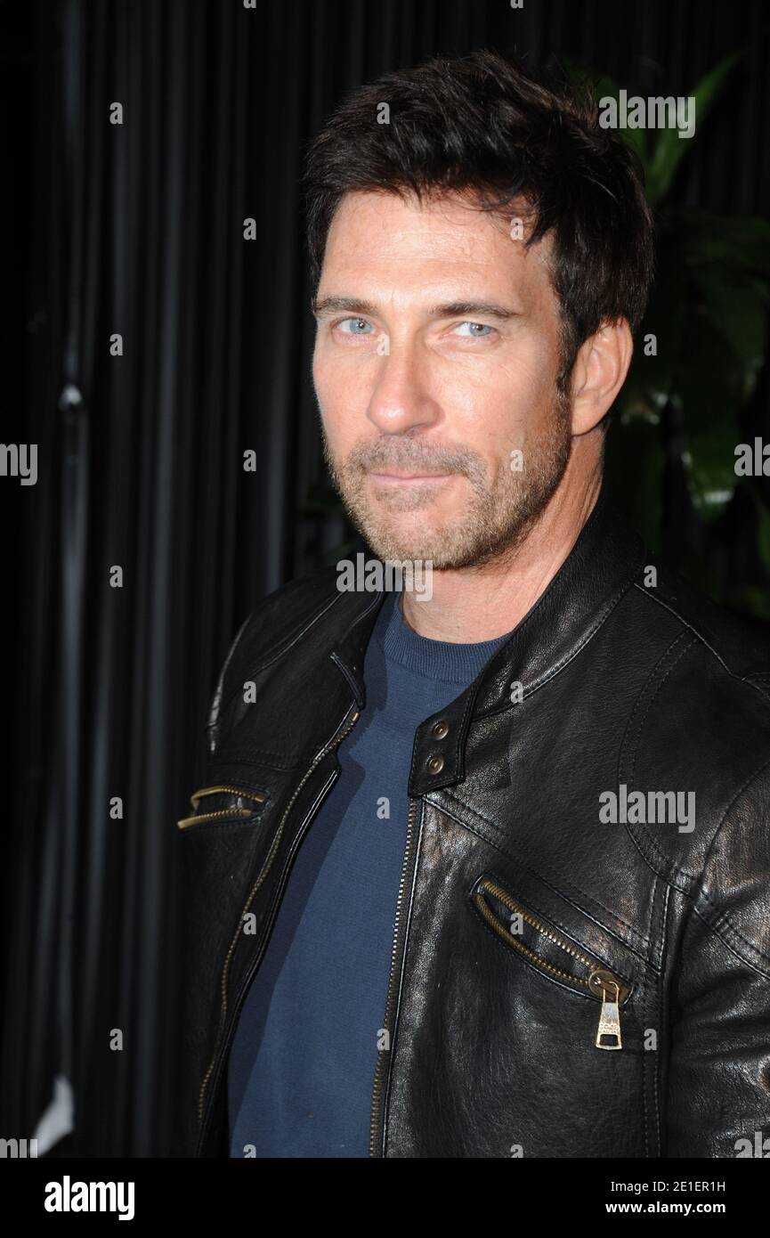 Dylan McDermott participe au dîner pré-Oscar Chanel et Charles Finch au restaurant Madeo à Los Angeles, CA, USA, le 26 février 2011. Photo de Mehdi Taamallah/ABACAPRESS.COM Banque D'Images