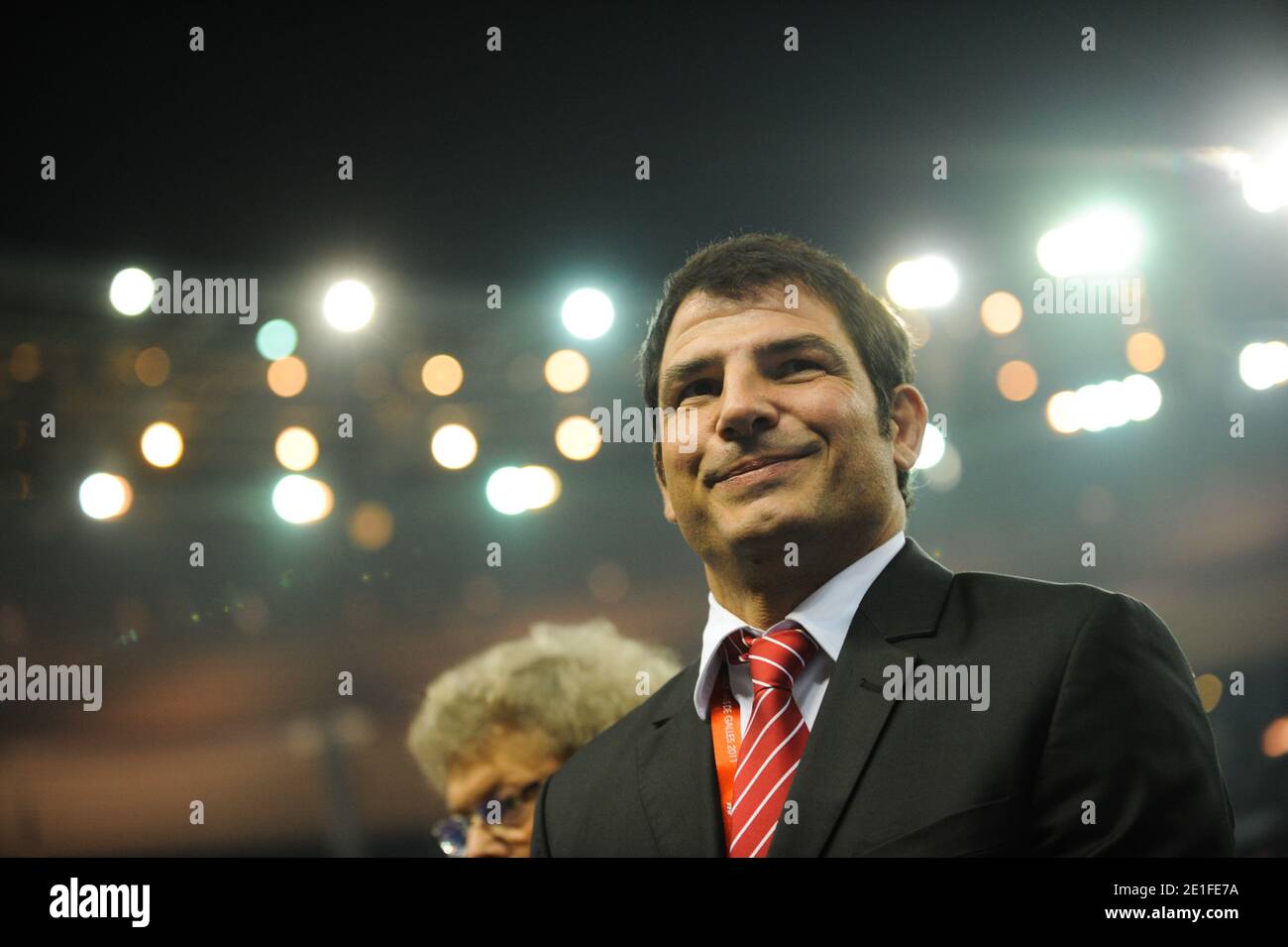 L'entraîneur-chef français Marc Lievremont participe au championnat RBS 6 Nations entre la France et le pays de Galles au Stade de France, à Saint Denis, France, le 19 mars 2011. La France a gagné 28-9. Photo de Christophe Guibbbaud/ABACAPRESS.COM Banque D'Images