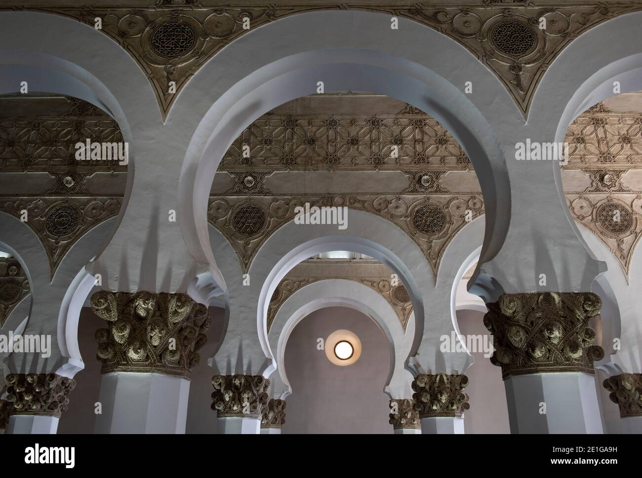 Tolède, Espagne : 24 mai 2018. La Synagogue de Santa María la Blanca, Tolède, connue sous le nom de Sinagoga de Santa Maria la Blanca ou de Sainte-Marie-le-blanc. Un exemple o Banque D'Images