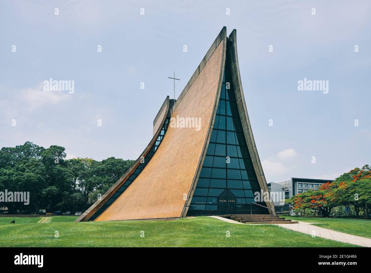 Vue extérieure de la chapelle Luce Memorial à Xitun, Taichung, Taïwan, sur le campus de l'Université Tunghai par l'architecte I. M. PEI. Banque D'Images