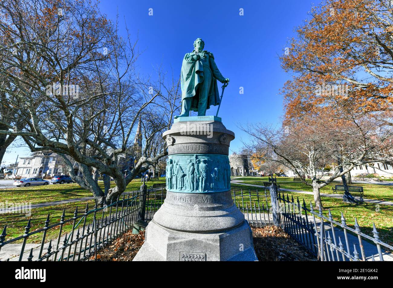 Monument au Commodore Matthew C Perry à Touro Park à Newport, Rhode Island. Banque D'Images