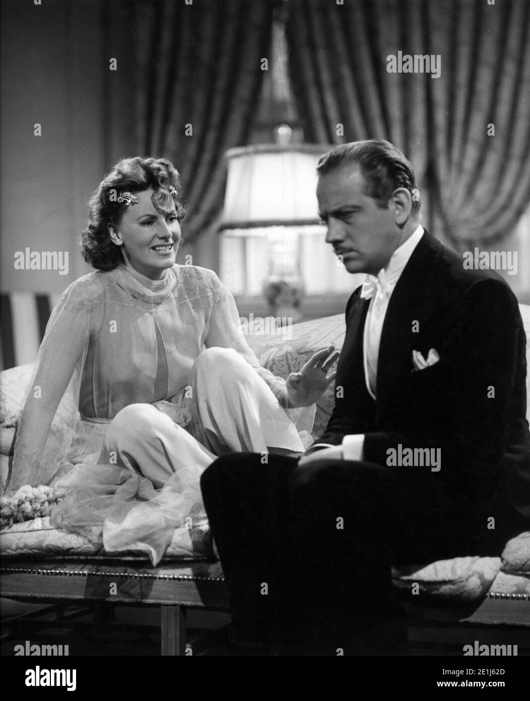 GRETA GARBO ET MELVYN DOUGLAS EN DEUX - FACE À LA FEMME 1941 réalisateur GEORGE CUKOR Metro Goldwyn Mayer Banque D'Images