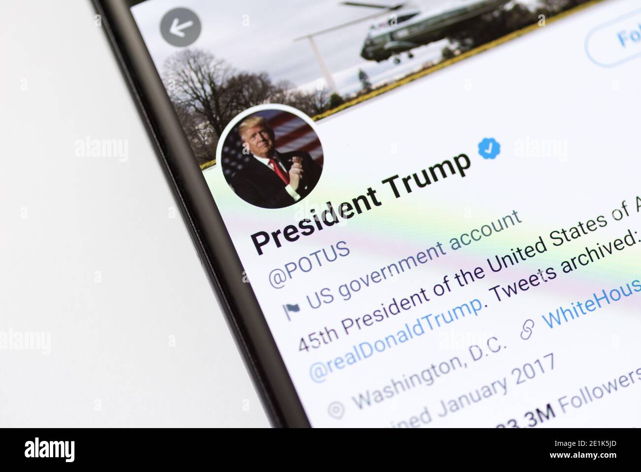 Le Président Trump les abonnés de Twitter de POTUS Banque D'Images