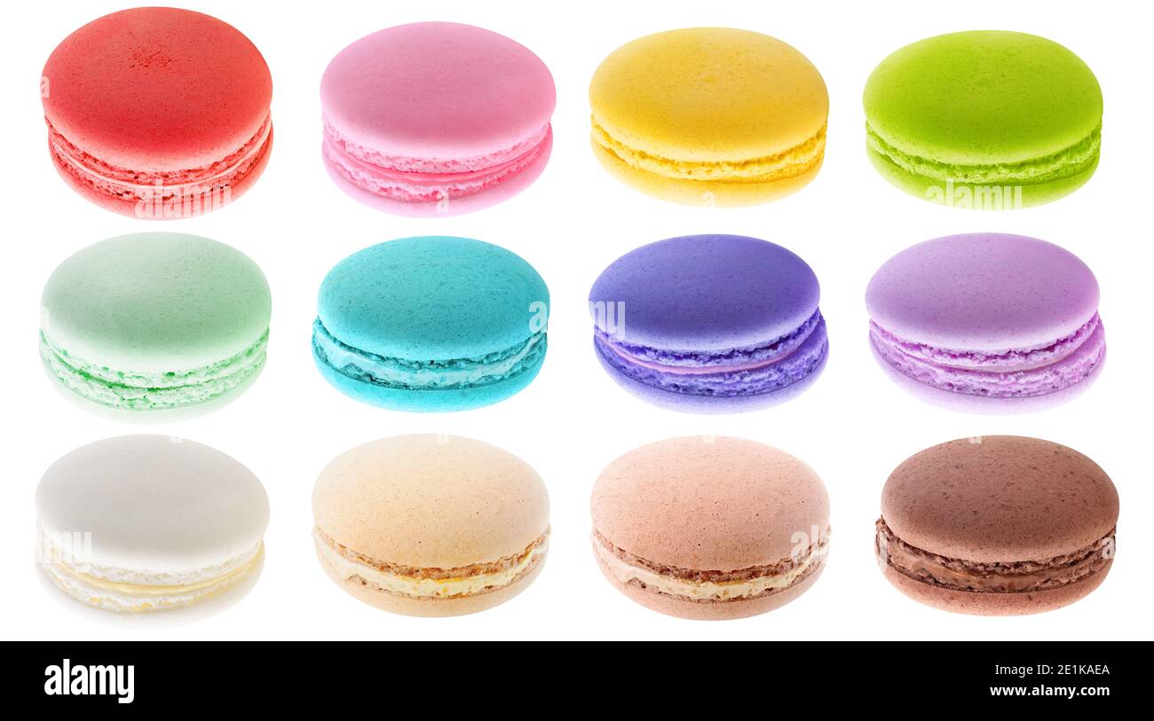 Collection de macarons multicolores isolée sur fond blanc Banque D'Images
