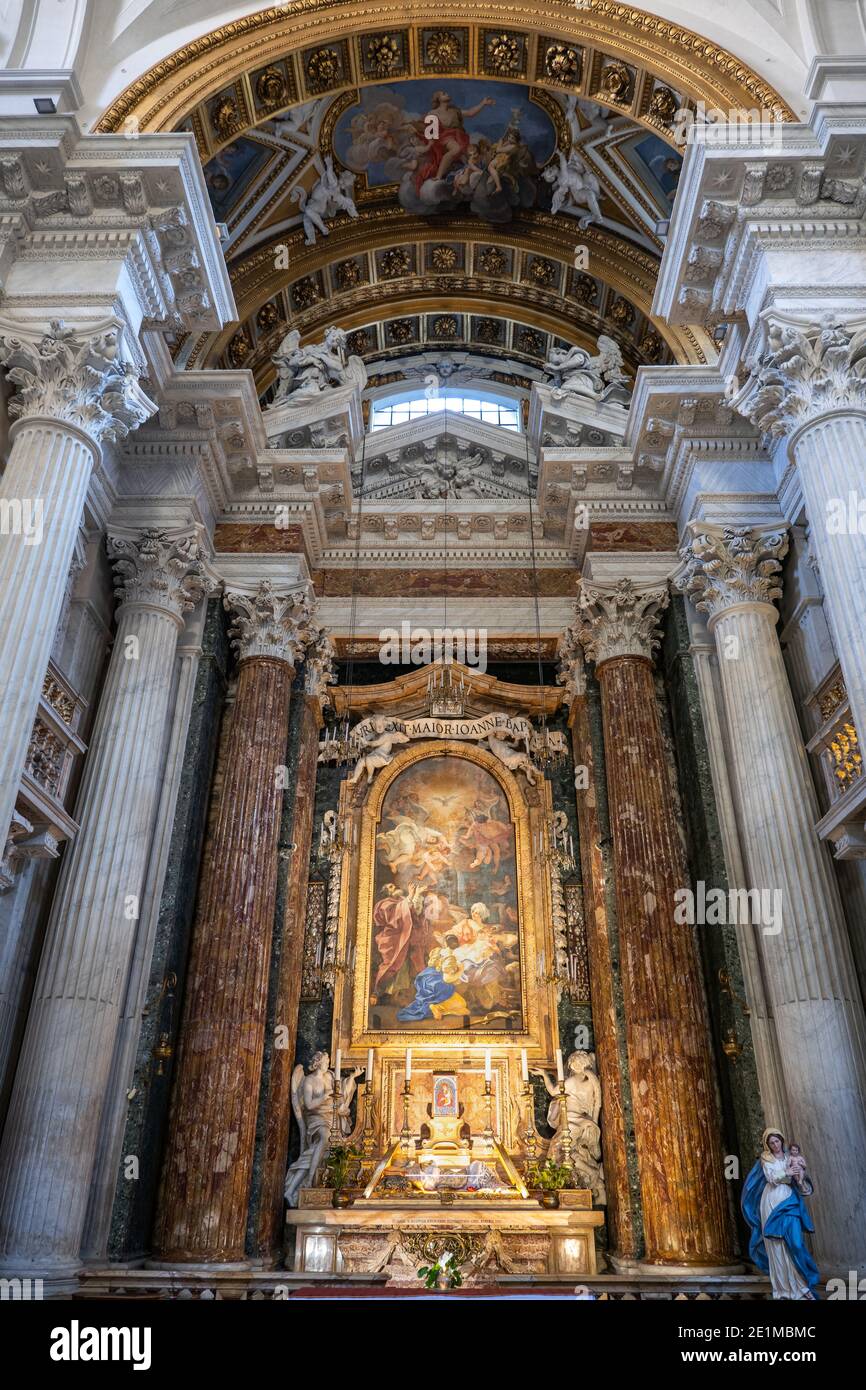 Santa Maria à l'intérieur de Campitelli, chapelle de l'église baroque haute, Rome, Italie Banque D'Images