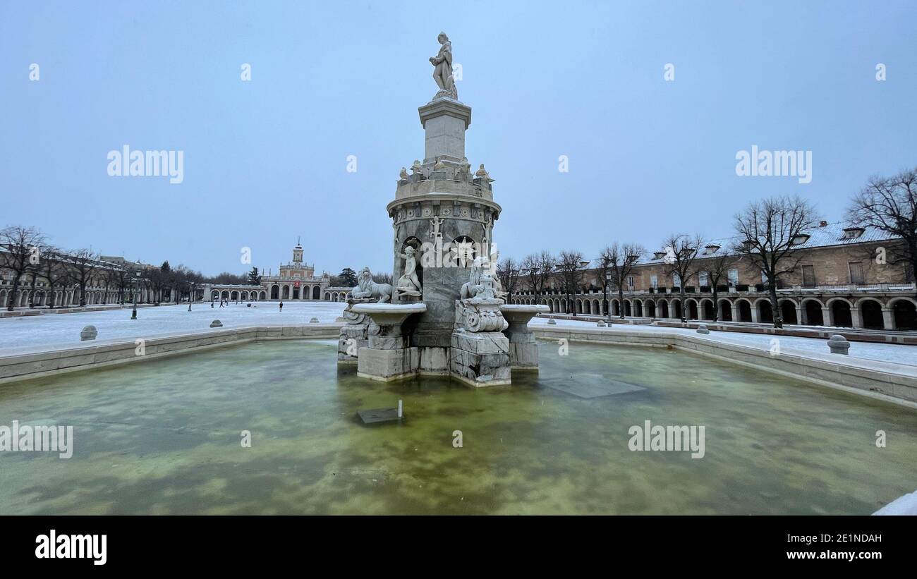 Fontaine Mariblanca sur la Plaza de San Antonio à Aranjuez, Madrid Banque D'Images