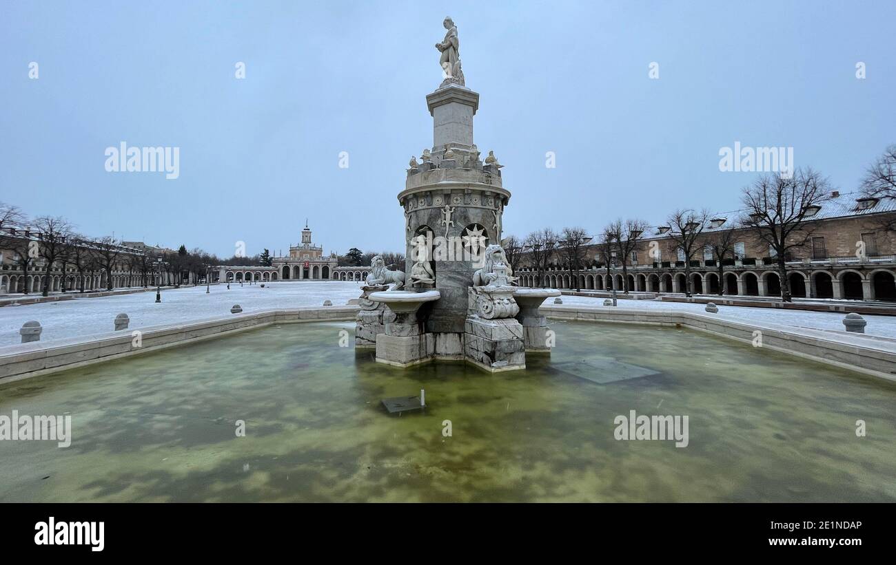 Fontaine Mariblanca sur la Plaza de San Antonio à Aranjuez, Madrid Banque D'Images