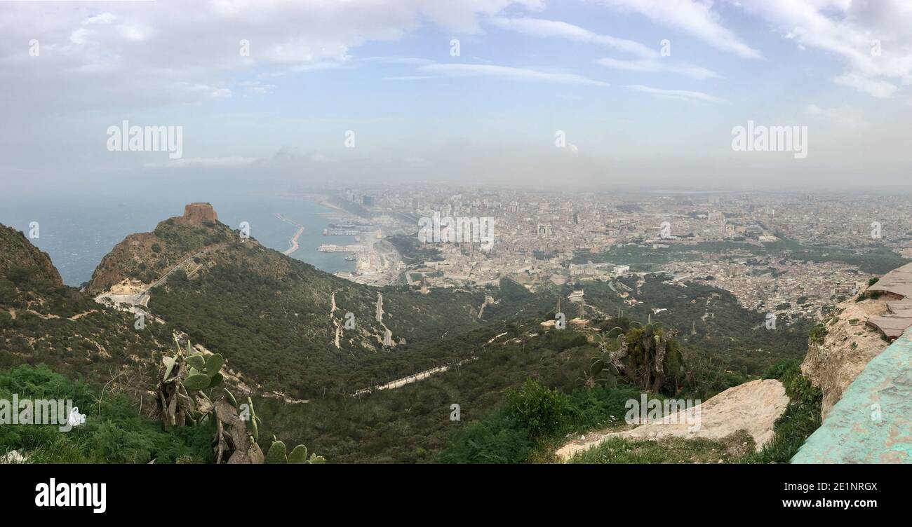 Oran paysage urbain de fort santa cruz colline nord de l'afrique Oran Ville Algérie Banque D'Images