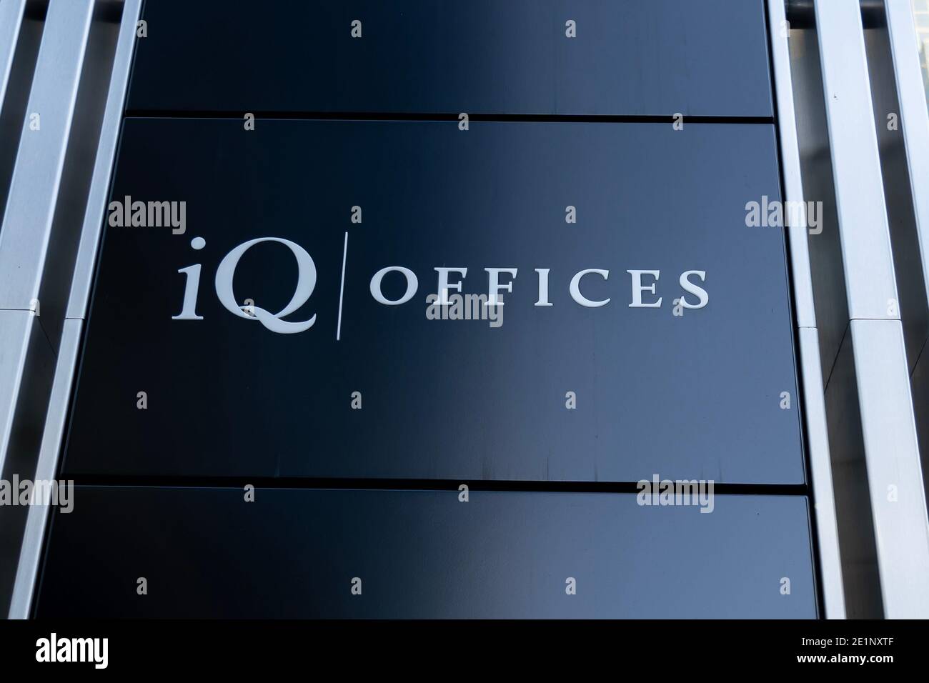 Les bureaux IQ signent au 150 King produits West à Toronto, Canada. Banque D'Images