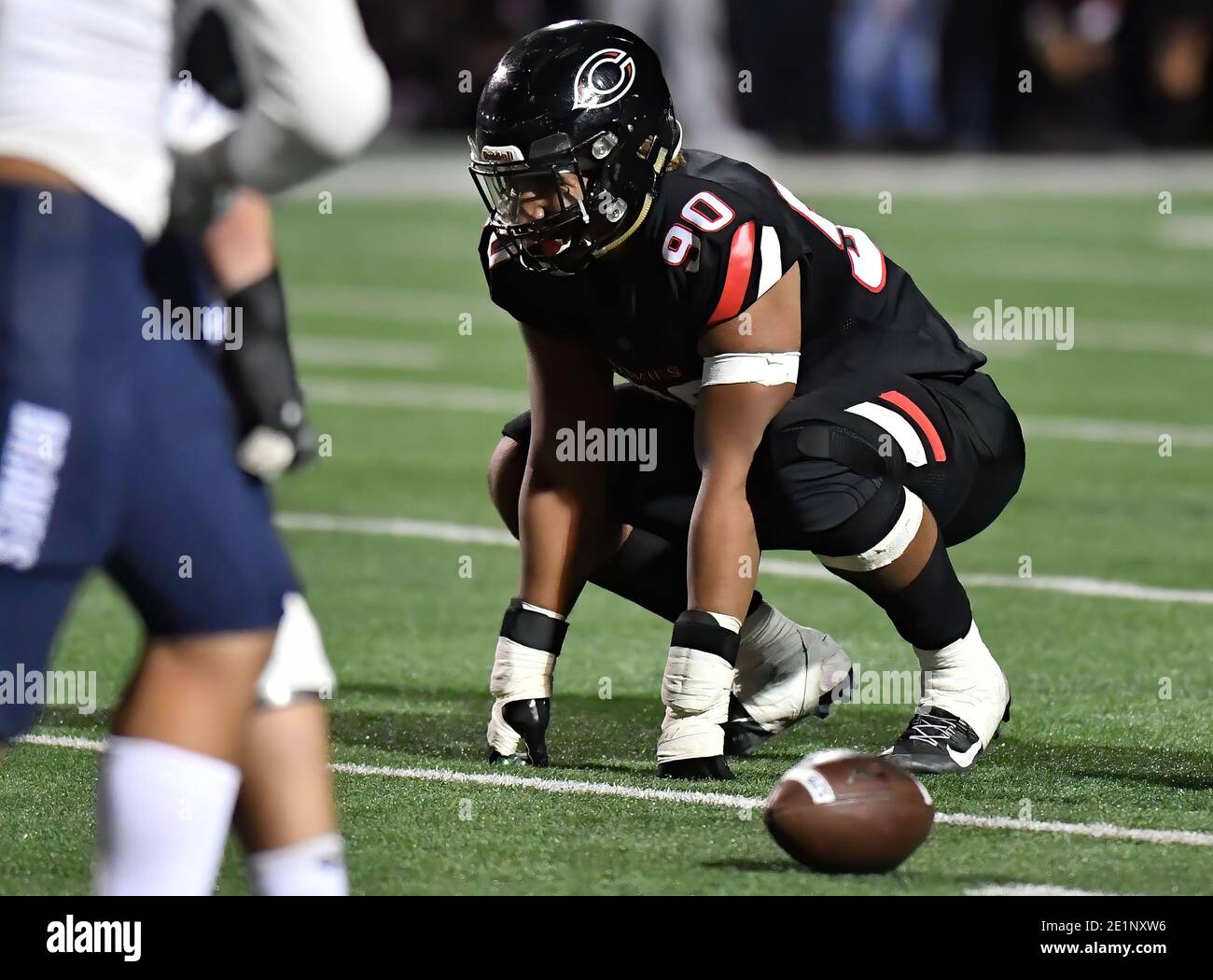 22 novembre 2019 Corona, CA.Numéro général un Prép Prospect Corona Centennial Corey Foreman #90 signe avec USC.Foreman a choisi USC sur Clemson, l'État de Louisiane et la Géorgie.CIF-SS Prep football Varsity St. John Bosco vs Centennial Corona. CIF-SS semi-finale. Louis Lopez/exposition moderne Banque D'Images