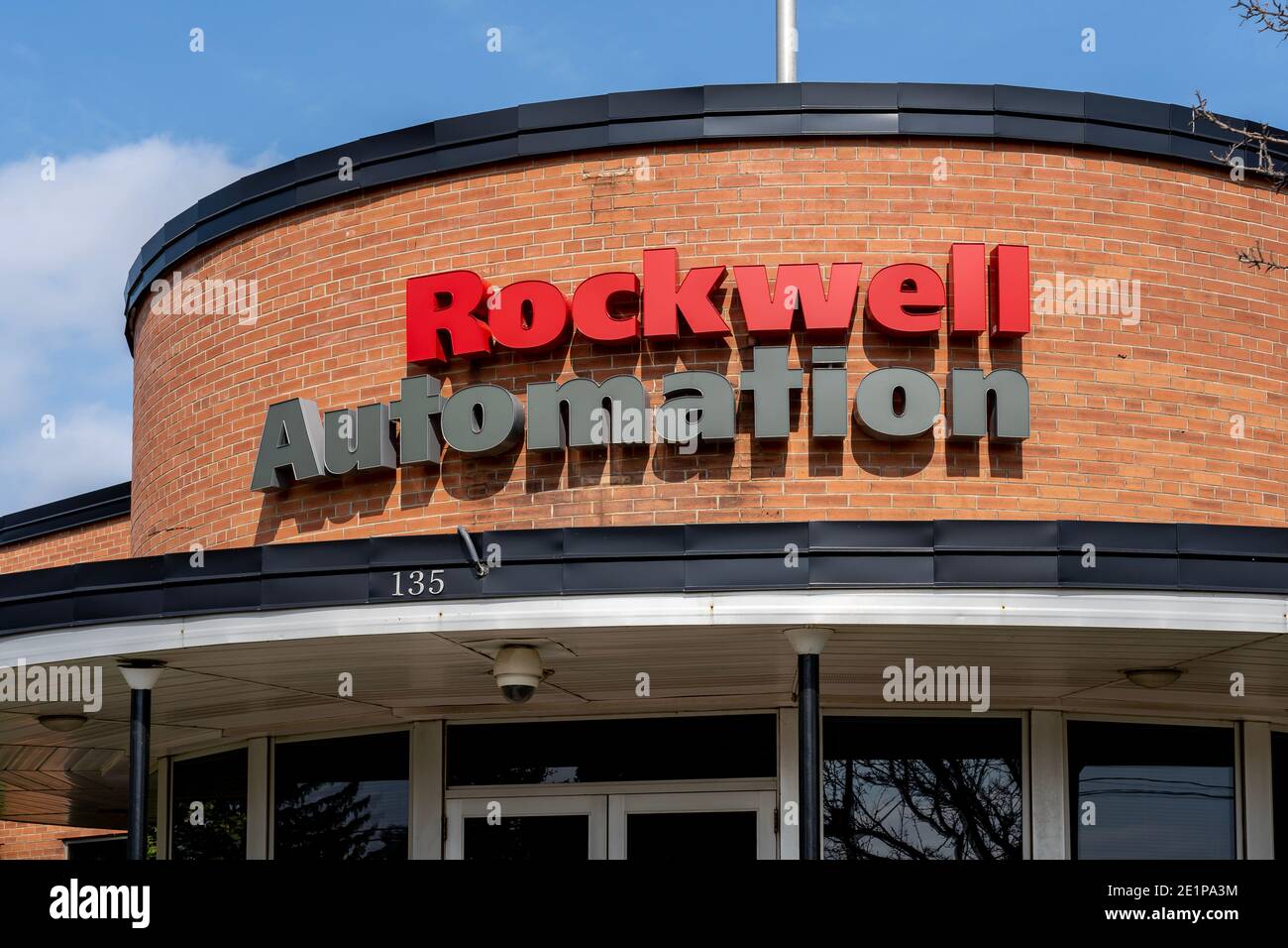 Cambridge, Ontario, Canada - le 27 septembre 2020 : le panneau Rockwell Automation est visible à Cambridge, Ontario, Canada Banque D'Images