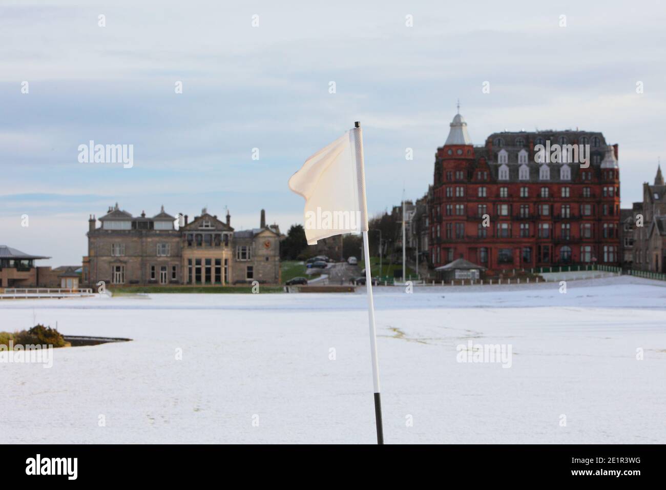 Fife, Écosse. 9 janvier 2021. Météo au Royaume-Uni: Le Old course St Andrews, fermé en raison de neige et de glace, samedi matin, crédit: Derek Allan/Alamy Live News Banque D'Images