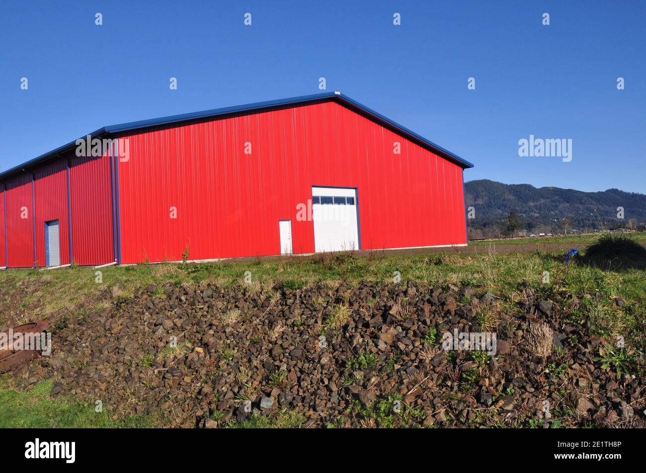 Diverses photos de la région de Blue Heron French Cheese Company Vintage Trucks, Cars & Farm Machinery Tillamook, Oregon Banque D'Images