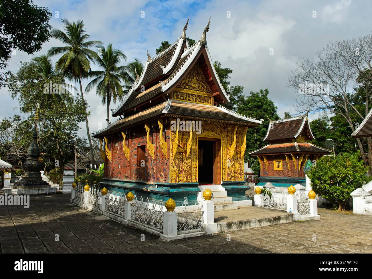 Chapelle rouge du Temple Wat Xieng Thong, Luang Prabang, Laos Banque D'Images