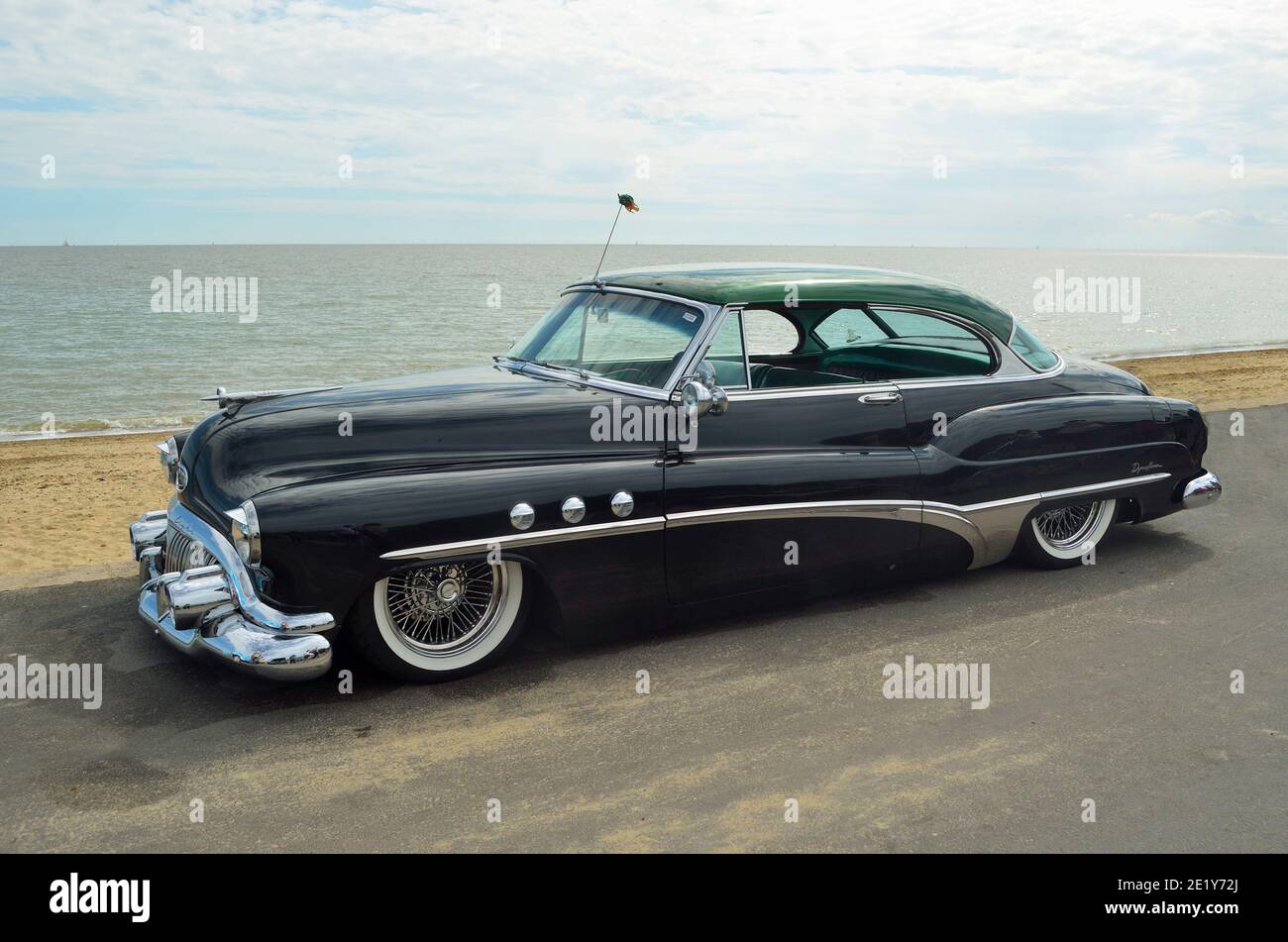 Classic 1950s buick sedan Banque de photographies et d’images à haute ...