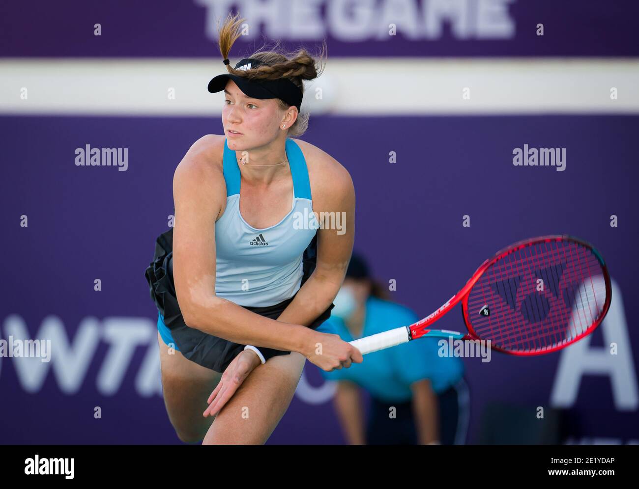 Elena Rybakina, du Kazakhstan, en action contre Daria Kasatkina, de Russie, lors de son troisième tour de match à Abu 2021 Dhabi WTA Women's tennis Open WTA 500, le 10 janvier 2021 à Abu Dhabi, Émirats arabes Unis - photo Rob Prange / Espagne DPPI / DPPI / LM Banque D'Images