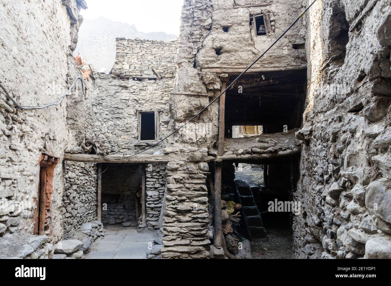 Maisons en pierre dans le village de Kagbeni, circuit Annapurna, Népal Banque D'Images