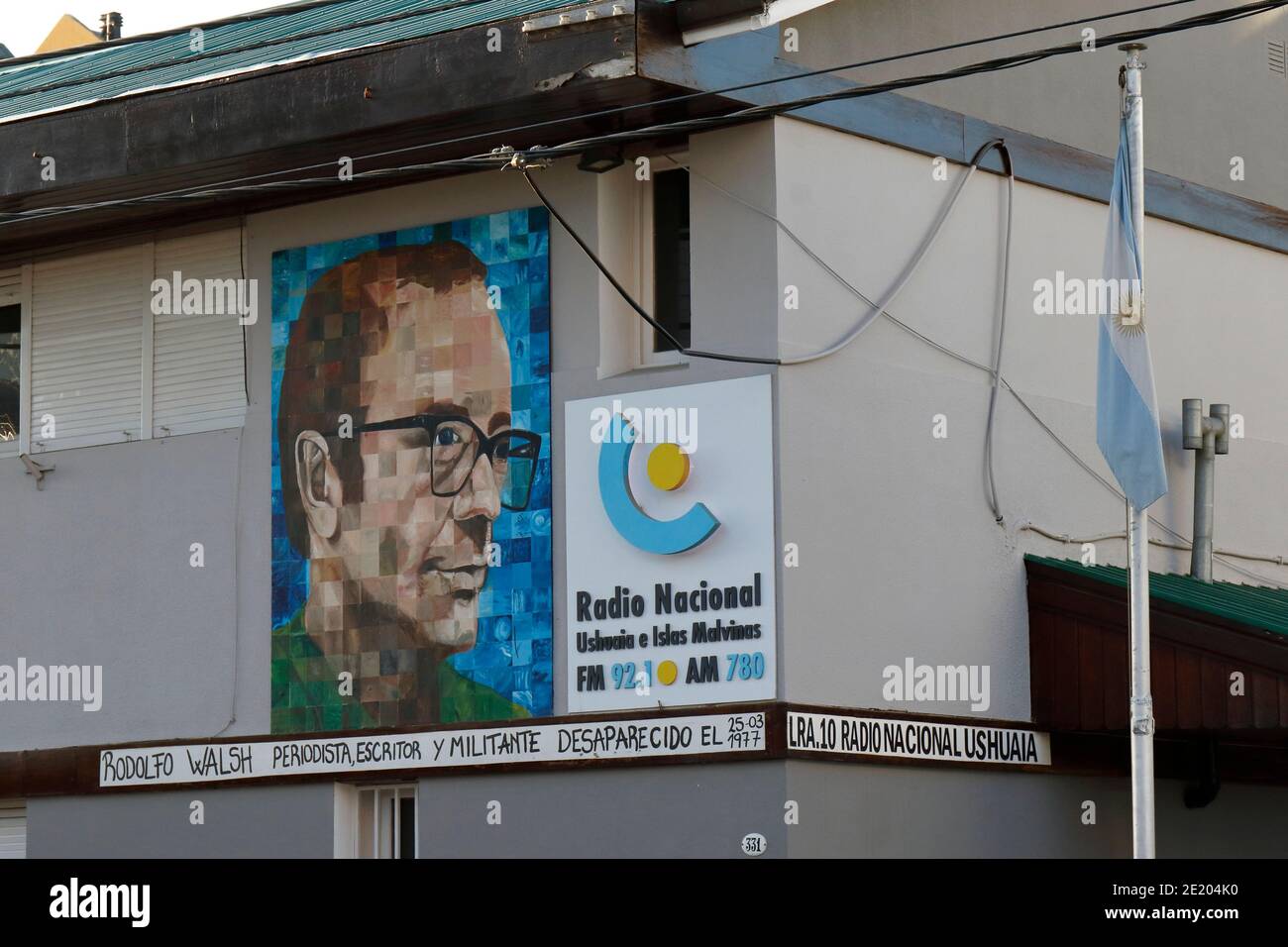 Bureau de poste d'Ushuaia - fresque à la mémoire de Rodolfo Walsh, l'un des 'dissola' - photographié le 29 novembre 2015 Argentine Banque D'Images