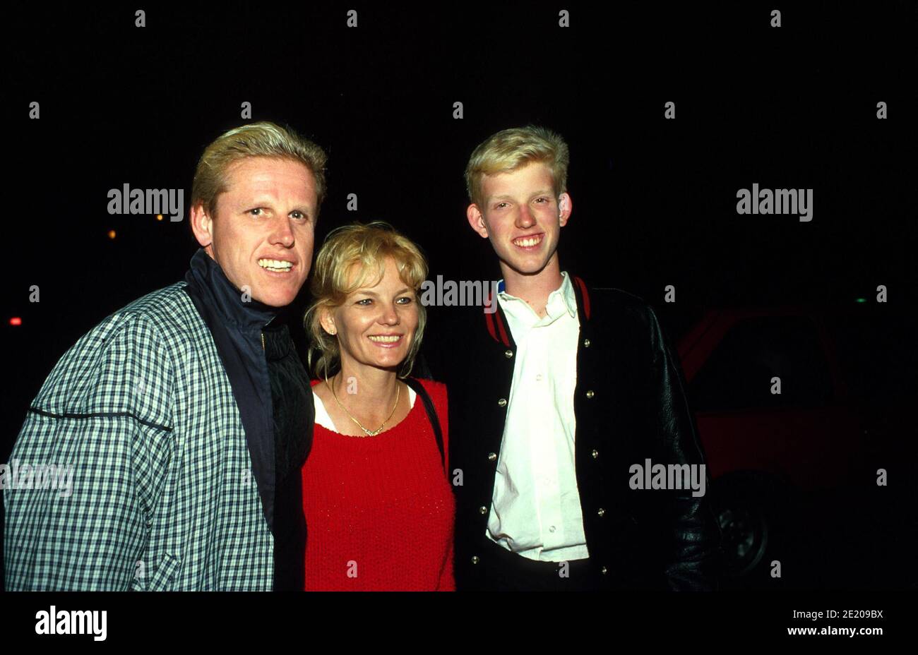Gary Busey et sa femme Judy Busey et son Jake Busey 1986 crédit Ralph