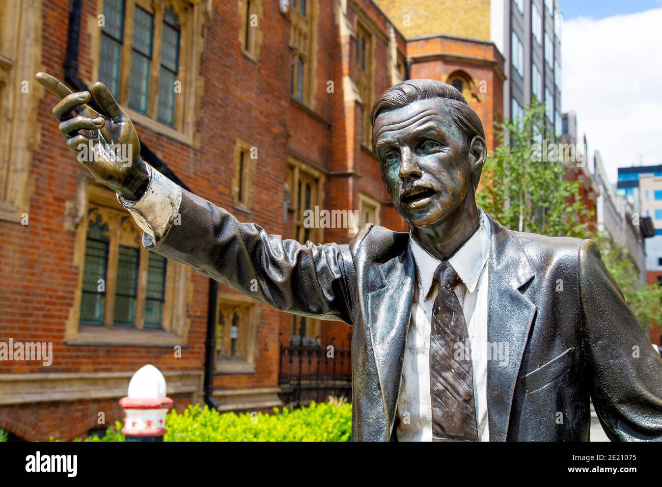 'Taxi' (1983) sculpture en bronze de J. Seward Johnson Jr. À Blackfriars, Londres, Royaume-Uni Banque D'Images