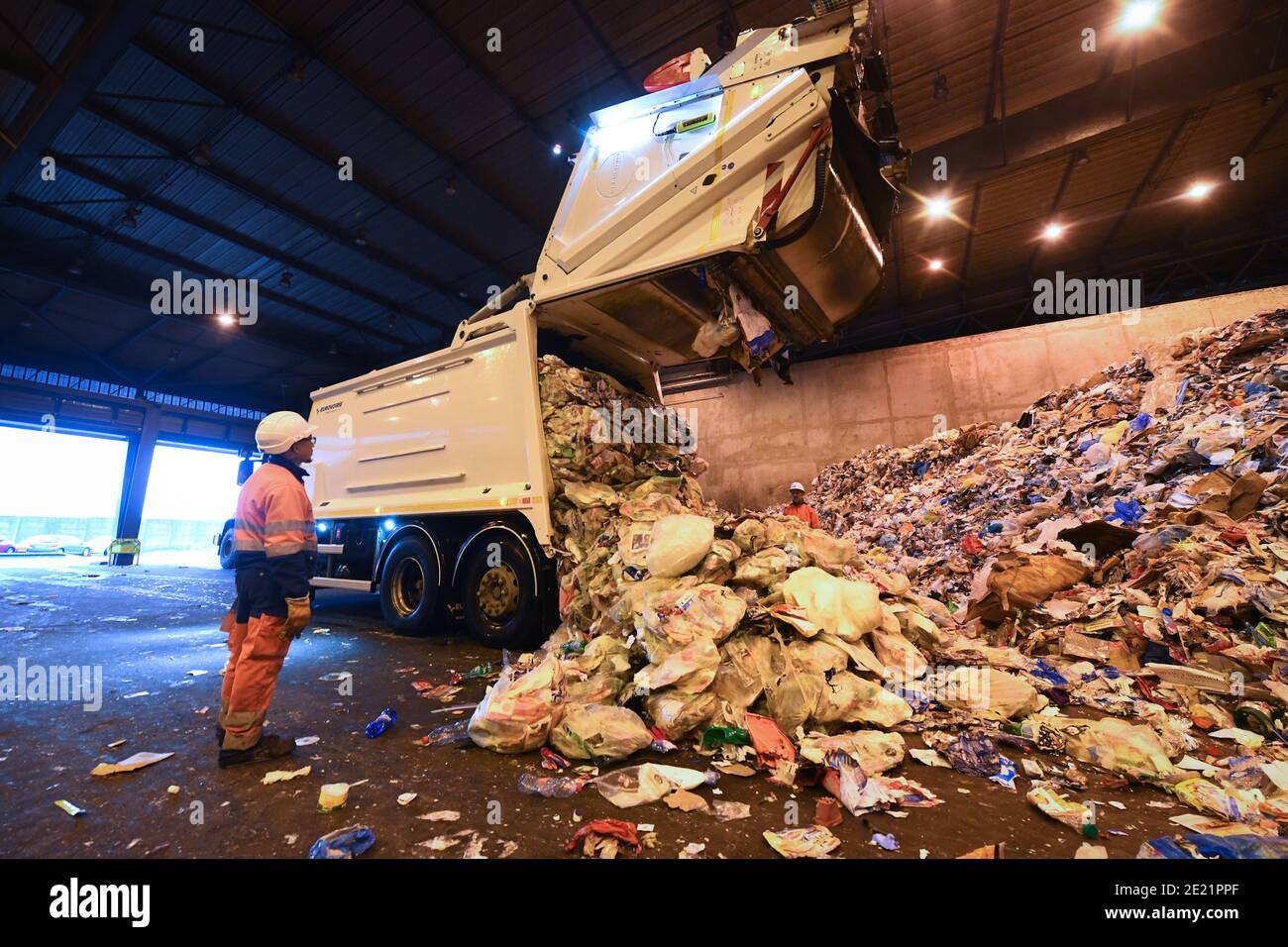 SMEDAR, autorité commune d'élimination des déchets du Grand Rouen, Grand- Quevilly (Nord de la France Photo Stock - Alamy