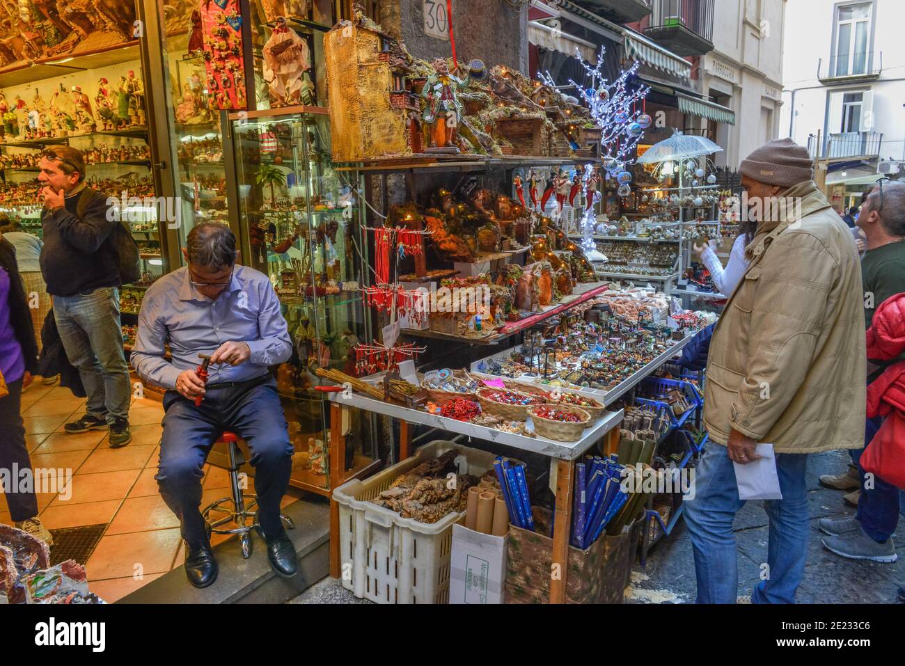Krippenstrasse, Via San Gregorio Armeno, Napoli, Italie Banque D'Images