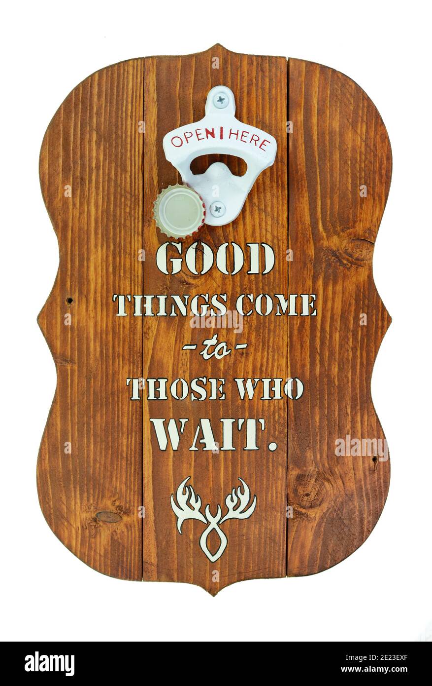 Citation Inspirante Soyez Patient Bonnes Choses Viennent A Ceux Qui Attendent Citation Sur Fond De Bois Avec Ouverture De Bouteille Decoration Murale Pub Photo Stock Alamy