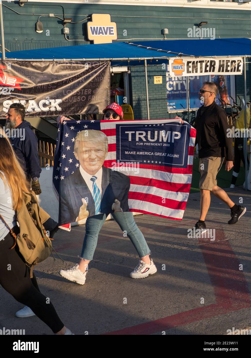 9 janvier 2021 le rallye pro Trump Riot Patriot March à Pacific Beach, San Diego, Californie Banque D'Images