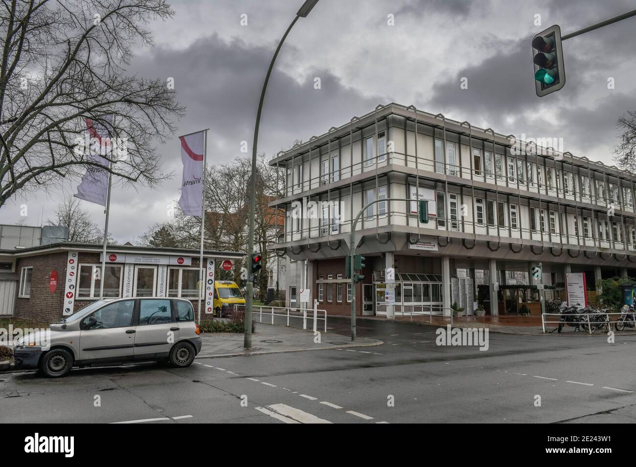 Aussenansicht des Auguste Viktoria Krankenhaus Vivantes. Berlin Schöneberg, Rubensstraße. 38 Ärzte und Pflegekräfte haben im Berliner Auguste-Viktoria Banque D'Images