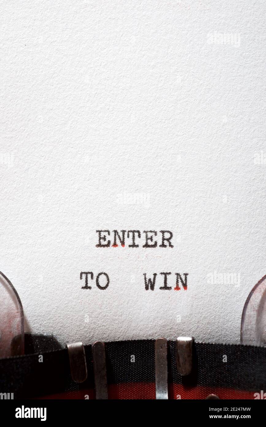 Entrez pour gagner une phrase écrite avec une machine à écrire. Banque D'Images