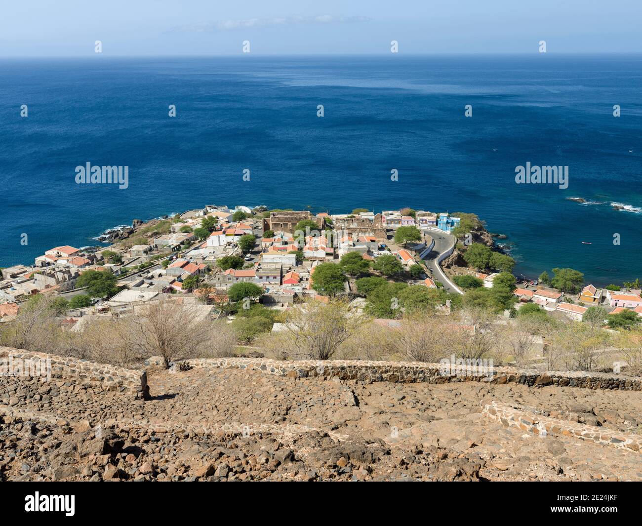 Vue sur la ville. Forteresse forte Real de Sao Filipe. Cidade Velha, centre historique de Ribeira Grande, classé au patrimoine mondial de l'UNESCO. Île de Santiago (il Banque D'Images