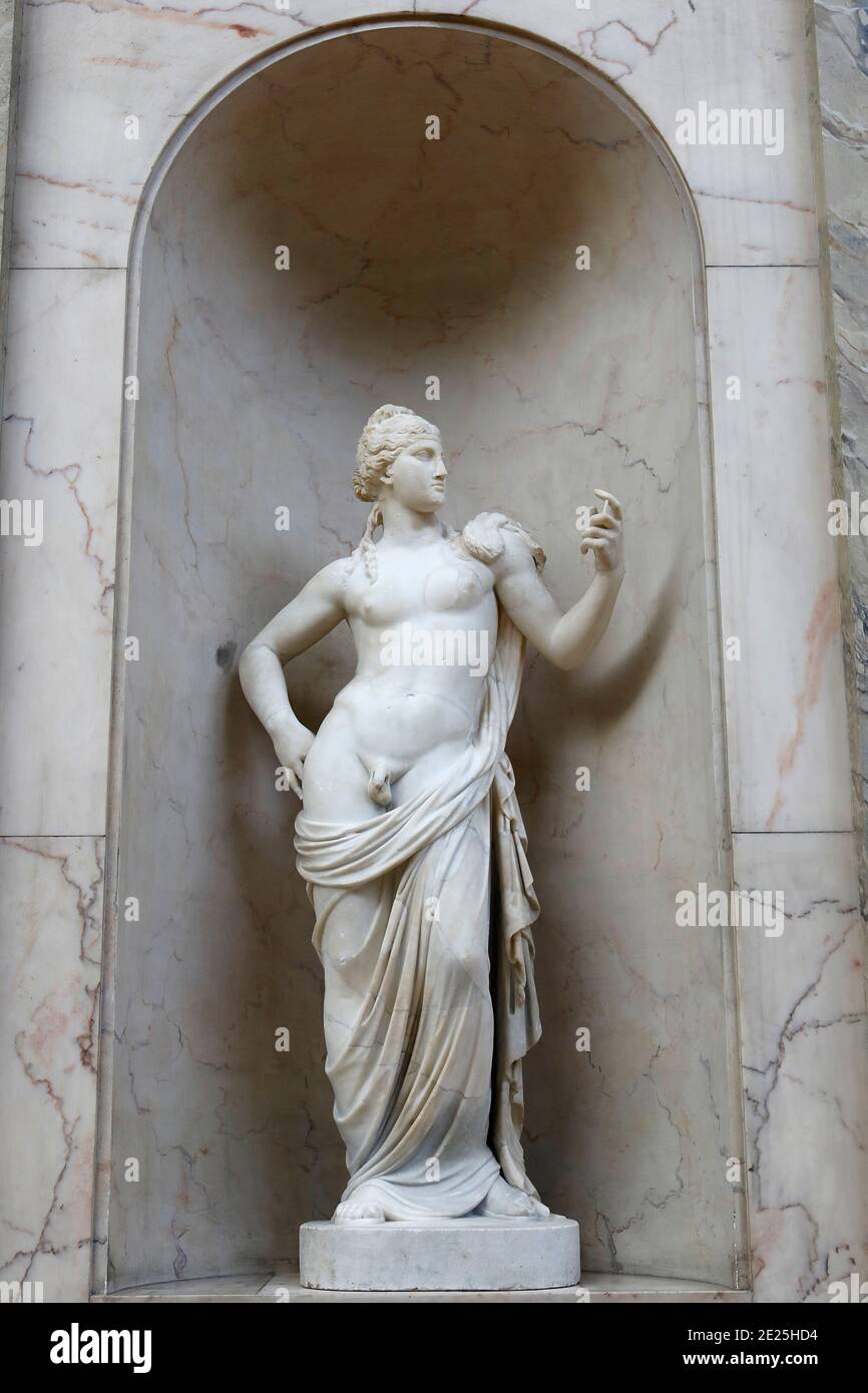 Musée du Louvre, Paris, France. Bacchus, marbre, 2ème siècle. Banque D'Images