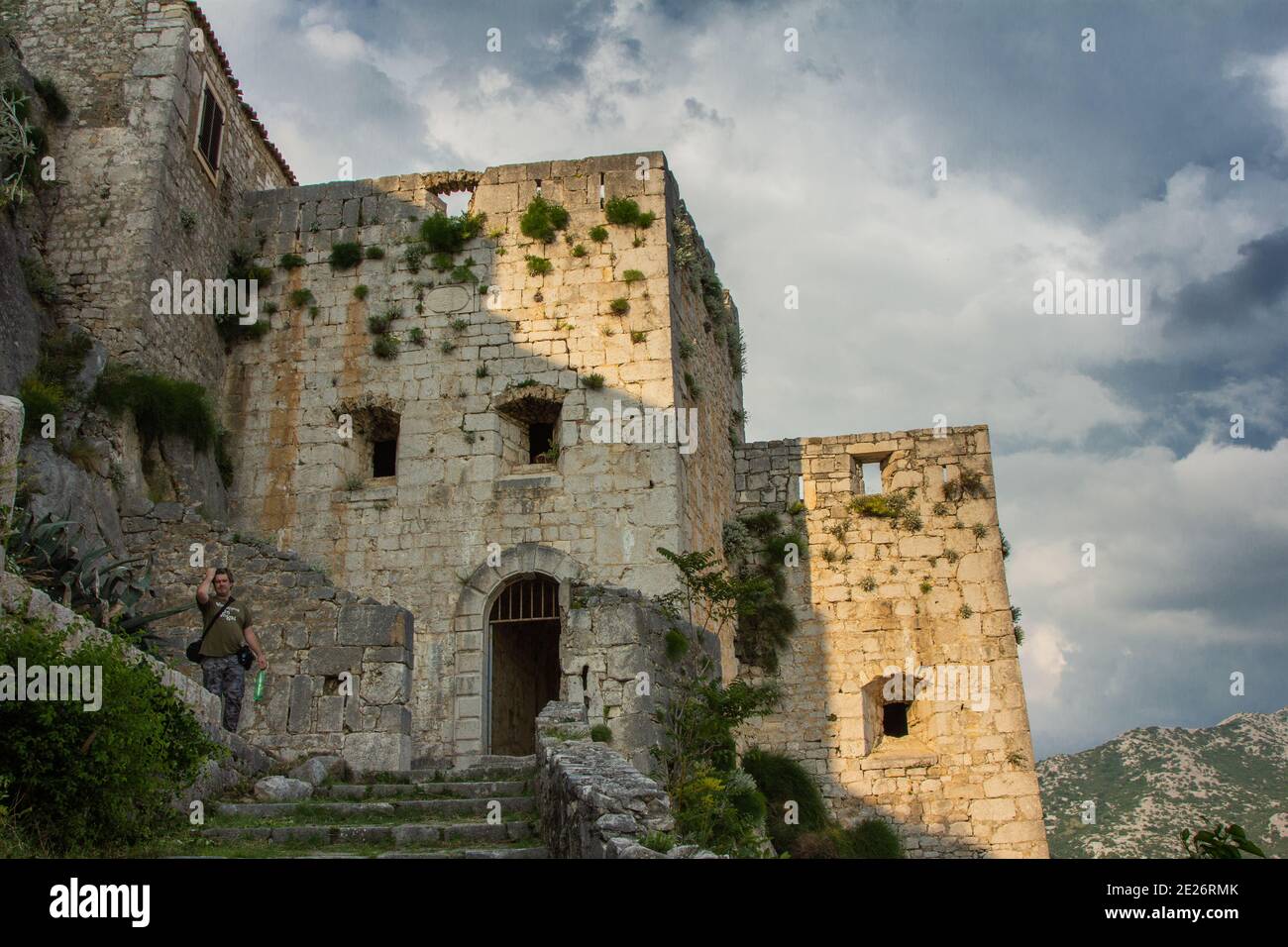 SPLIT, CROATIE - 04 juin 2011: Forteresse Klis, une forteresse de défense dans les guerres ottomanes en Europe, près de la ville de Spit en Dalmatie, Croatie Banque D'Images