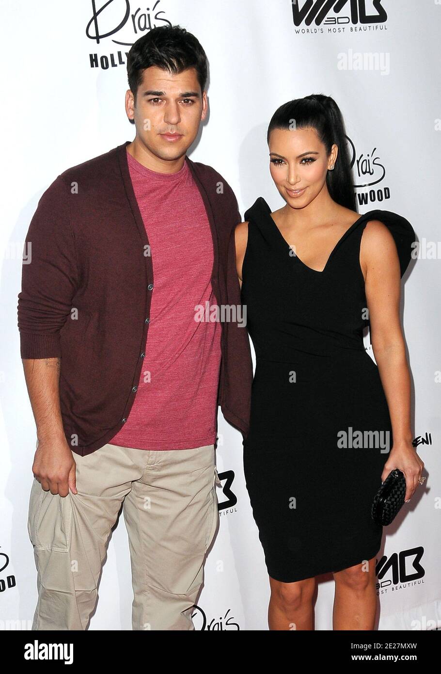 Kim Kardashian et Rob Kardashian assistent à l'événement de lancement du  magazine le plus beau du monde à Dari's Hollywood à Hollywood, Los Angeles,  CA, États-Unis, le 10 août 2011. Photo de