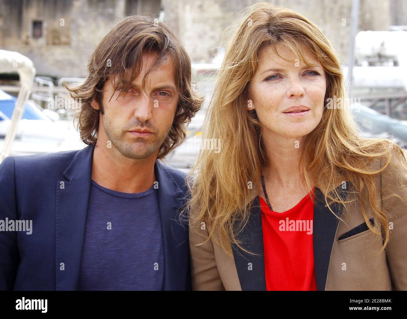Frédéric Diefenthal et Gwendoline Hamon assistent au 13ème Festival de la fiction télévisée à la Rochelle, dans l'ouest de la France, le 8 septembre 2011. Photo de Patrick Bernard/ABACAPRESS.COM Banque D'Images