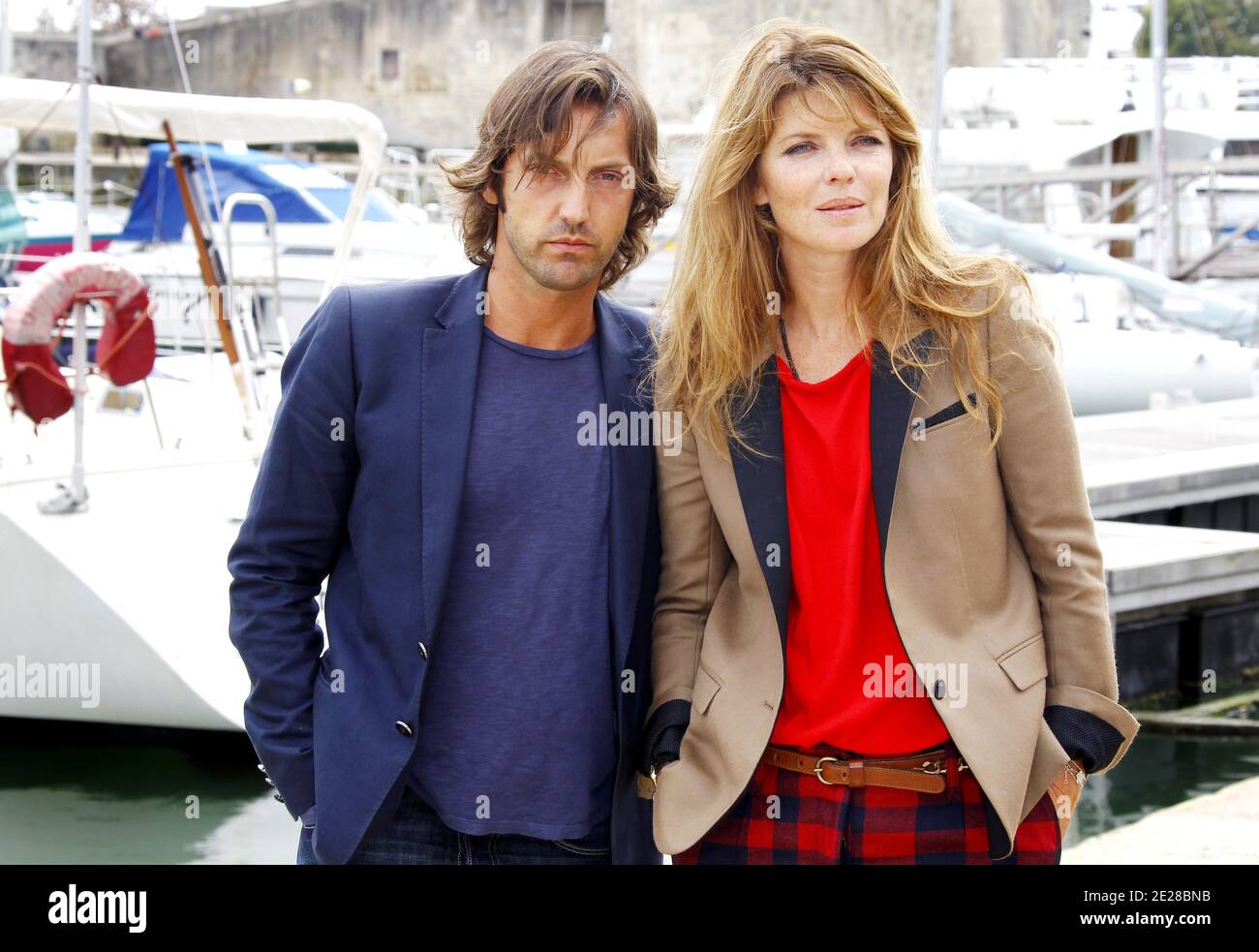 Frédéric Diefenthal et Gwendoline Hamon assistent au 13ème Festival de la fiction télévisée à la Rochelle, dans l'ouest de la France, le 8 septembre 2011. Photo de Patrick Bernard/ABACAPRESS.COM Banque D'Images
