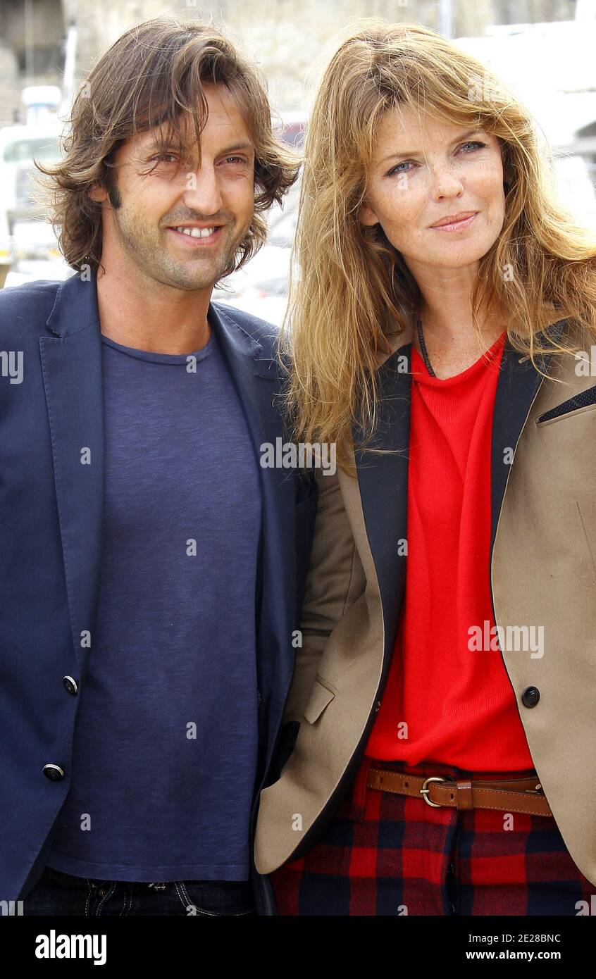 Frédéric Diefenthal et Gwendoline Hamon assistent au 13ème Festival de la fiction télévisée à la Rochelle, dans l'ouest de la France, le 8 septembre 2011. Photo de Patrick Bernard/ABACAPRESS.COM Banque D'Images
