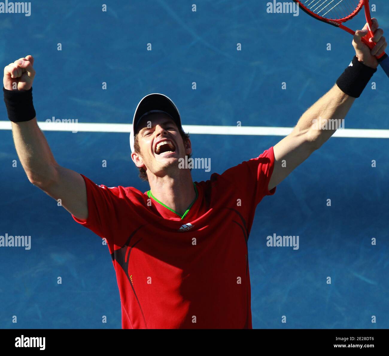 Andy Murray, de la Grande-Bretagne, réagit lors d'un match contre John Isner, des États-Unis, le 12 jour de l'US Open, à Flushing Meadows, New York, États-Unis, le 9 septembre 2011. Photo de : Elizabeth Pantaleo/ABACAUSA.COM Banque D'Images