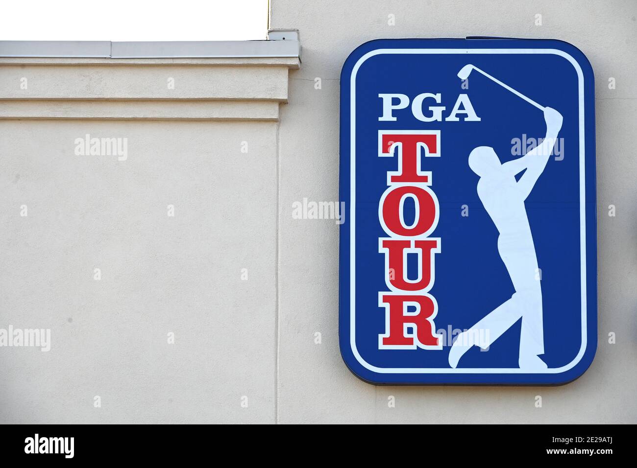 Paramus, États-Unis. 12 janvier 2021. Vue sur le devant du PGA Superstore situé à Paramus, NJ, 12 janvier 2021. La Professional Golfer's Association of America (PGA) a annoncé que le championnat PGA 2022 ne serait pas joué au parcours de golf du président Donald Trump à Bedminster, dans le New Jersey, quatre jours après que les partisans de Trump aient pris d'assaut le Capitole des États-Unis. (Photo par Anthony Behar/Sipa USA) crédit: SIPA USA/Alay Live News Banque D'Images