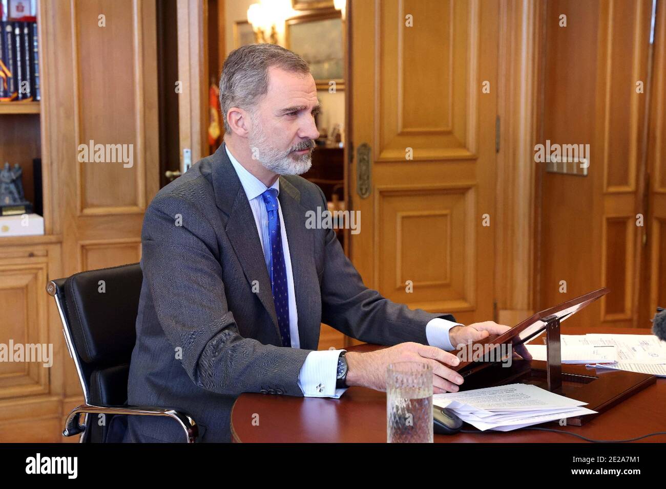 Madrid, Espagne. 13 janvier 2021. Intervention télématique du roi Felipe VI à l'ouverture de la 11e édition de la Journée des investisseurs en Espagne au Palacio de la Zarzuela à Madrid, janvier 13, 2021 intervención telemática del Rey Felipe VI en la apertura de la XI edición del Spain Investors Day en el Palacio de la Zarzuela en Madrid, 13 de enero 2021 Casa Real/cordon Press Credit: CORCON PRESS/Alay Live News Banque D'Images