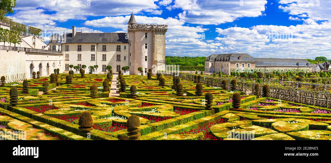 Les plus beaux châteaux d'Europe - château Villandry avec de splendides jardins botaniques . Vallée de la Loire, France Banque D'Images