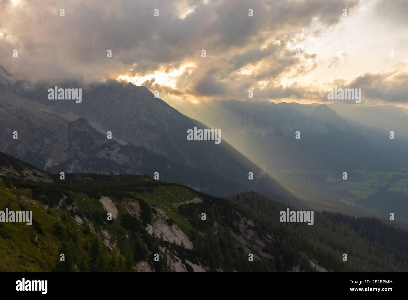 Coucher de soleil lever du soleil pendant le watzmannhaus nuage soleil Banque D'Images