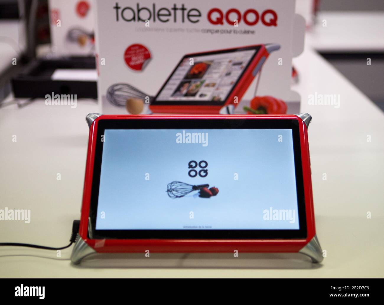 La première tablette tactile de France, 'Qooq', fabriquée par Eolane à  Montceau-les-Mines, France, le 27 octobre 2011. Photos de Vincent  Dargent/ABACAPRESS.COM Photo Stock - Alamy