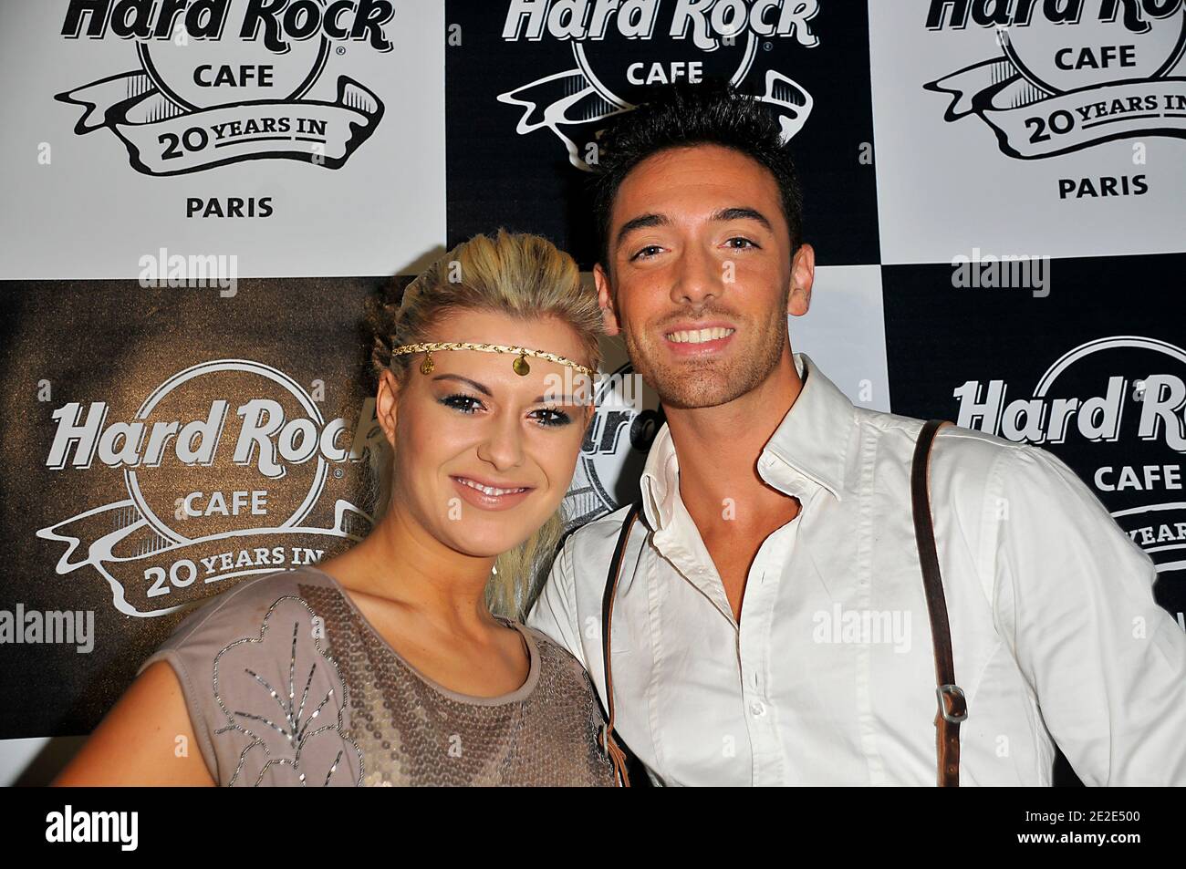 Les danseurs Katrina Patchett et Maxime Dereymez assisteront au 20e anniversaire du Hard Rock Cafe à Paris, en France, le 24 novembre 2011. Photo de Thierry Plessis/ABACAPRESS.COM Banque D'Images