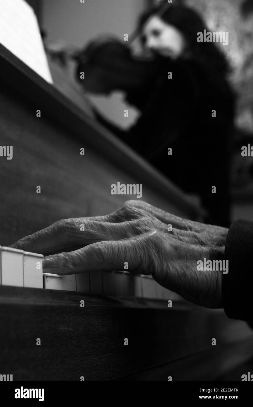 Magnifique et musical piano et violon portrait à main Banque D'Images