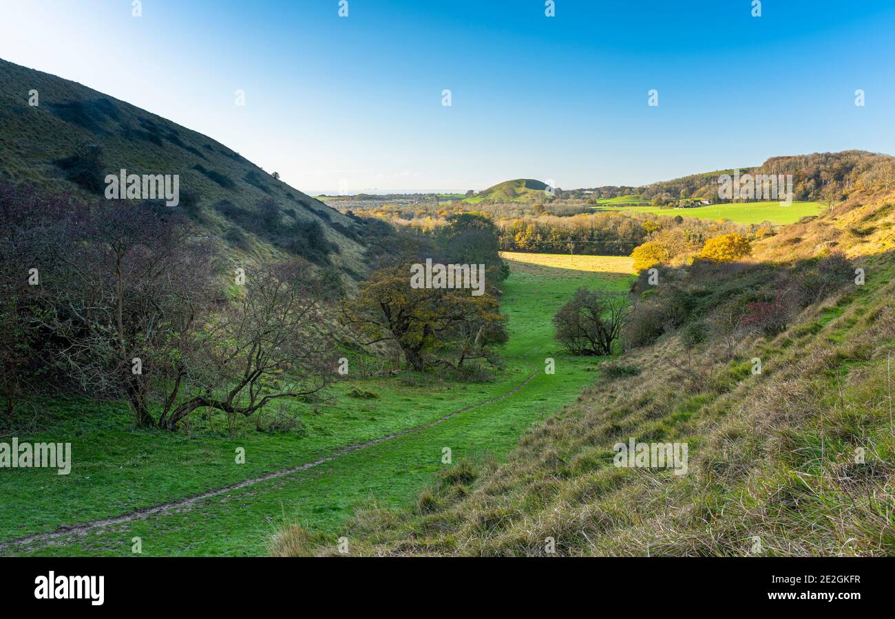 La vue de Summerhouse Hill sur les Folkestone Downs, qui font partie de l'AONB de Kent Downs Banque D'Images