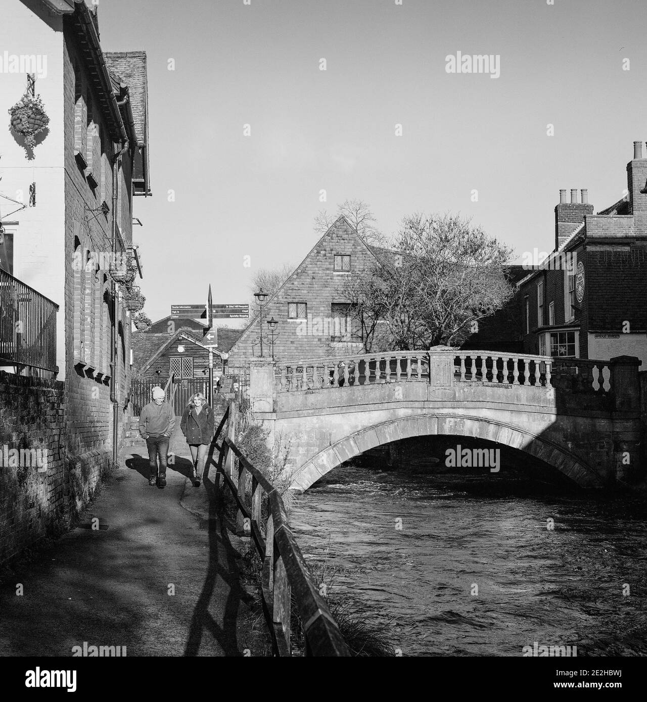City Bridge et la rivière Itchen, Winchester, Hampshire, Angleterre, Royaume-Uni. Banque D'Images