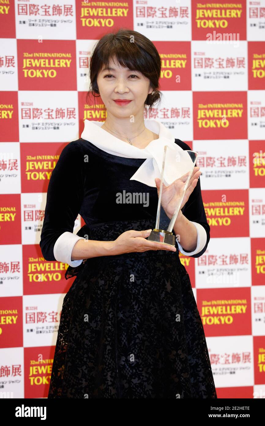 14 janvier 2021, Tokyo, Japon: L'actrice Misako Tanaka assiste à un photocall lors des 32e prix du Japon meilleur porteur de bijoux à Tokyo Big Sight. (Image crédit: © Rodrigo Reyes Marin/ZUMA Wire) Banque D'Images